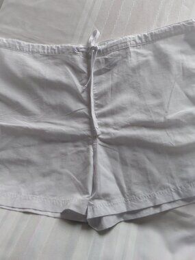LL Bean Women's White Nylon Shorts Size XL